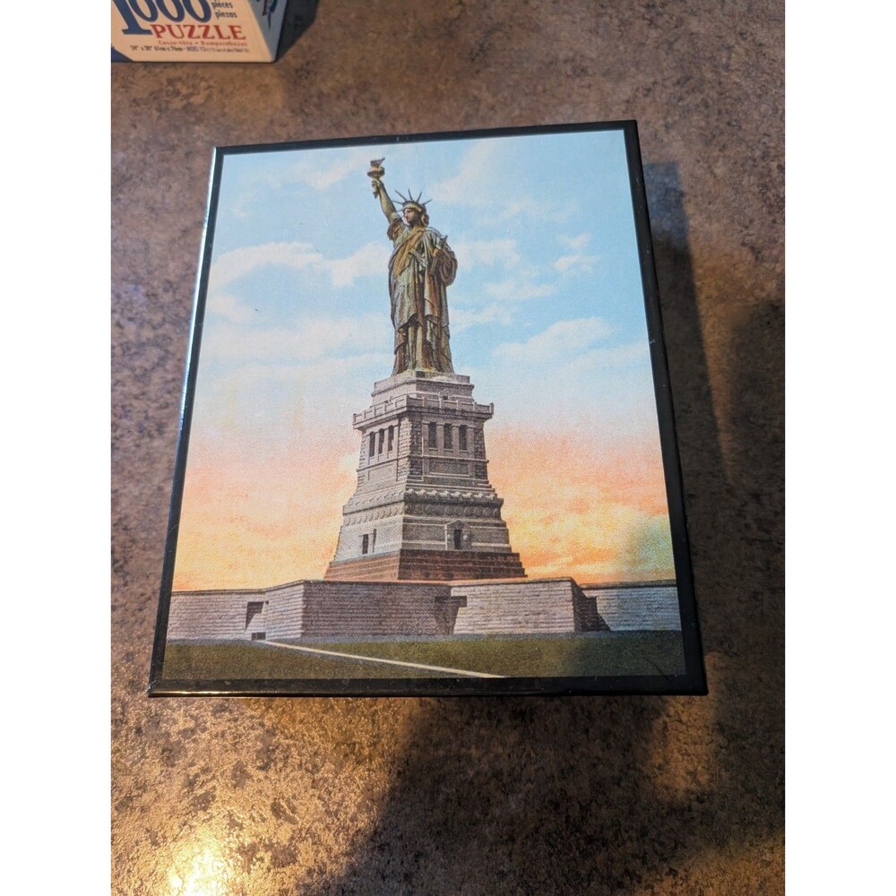 COMPLETE Statue Of liberty Enlightening The World Puzzle 1000 Count Pigment Hue